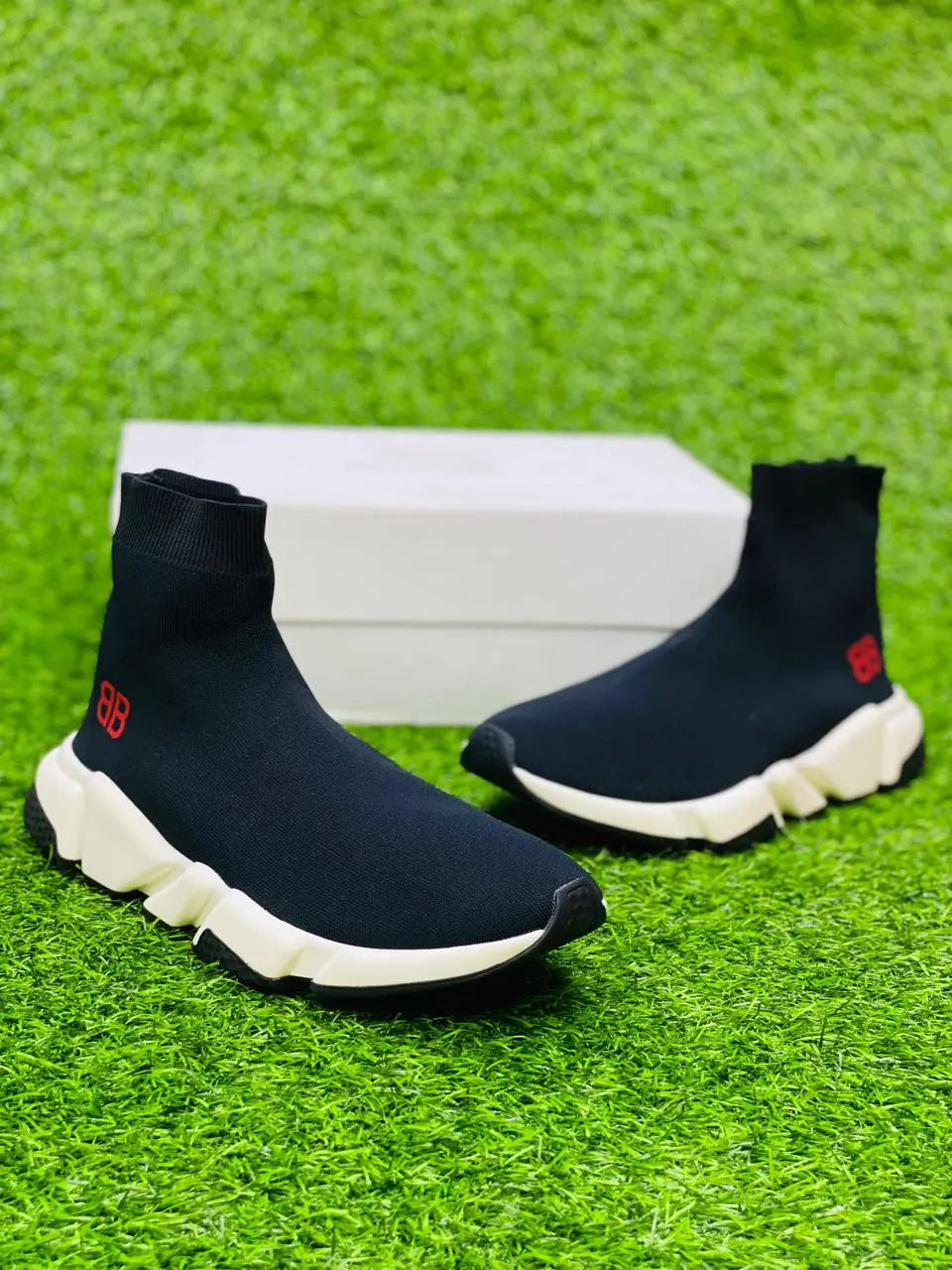2024 Classic Black Socks Runing Shoes Men High Sock Trainers Women Slip on Couple Casual Shoes Lightweight Sneakers Men